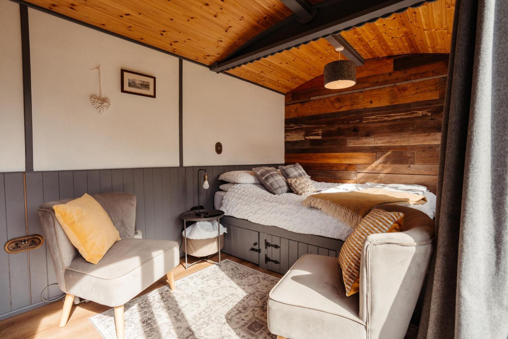 Cefn Crib Cabins Макънтлет Екстериор снимка