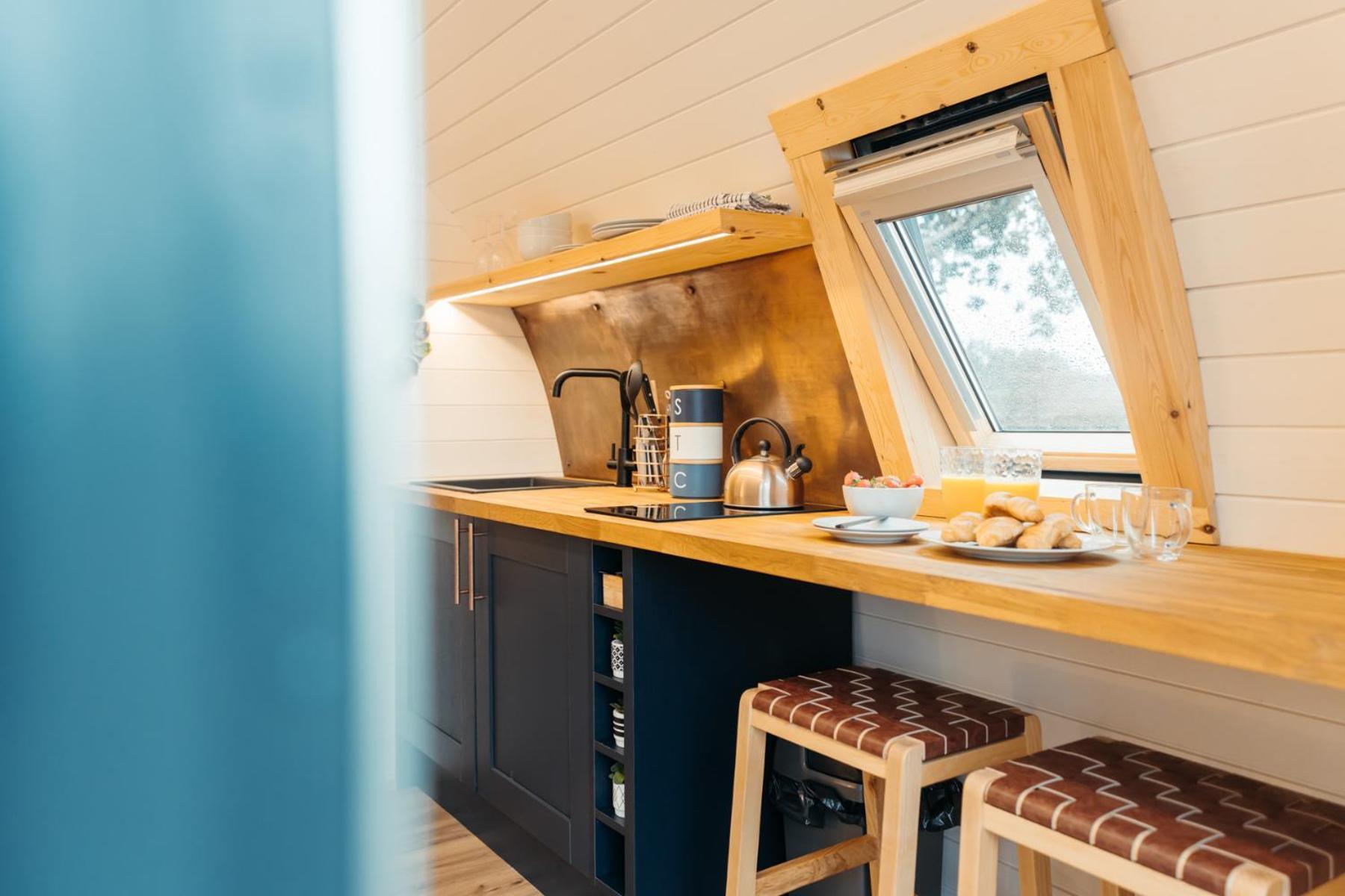 Cefn Crib Cabins Макънтлет Екстериор снимка
