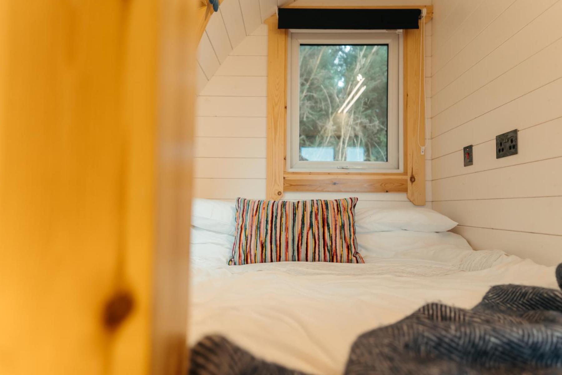 Cefn Crib Cabins Макънтлет Екстериор снимка