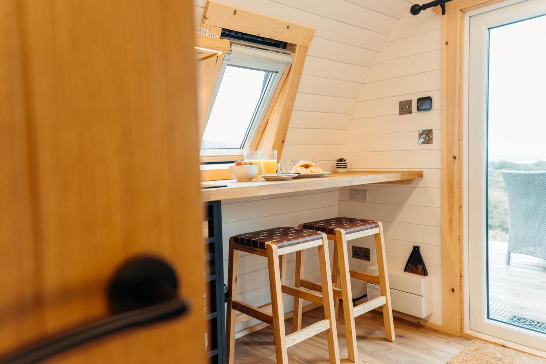 Cefn Crib Cabins Макънтлет Екстериор снимка
